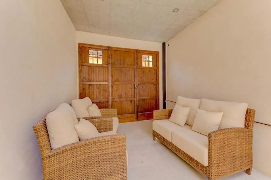 Charming Pollensa Villa Alicanti 4 Bedrooms Positioned In The Heart Of Old Town