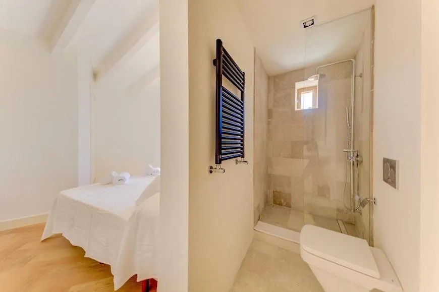 Charming Pollensa Villa Alicanti 4 Bedrooms Positioned In The Heart Of Old Town 0*, Pollenca