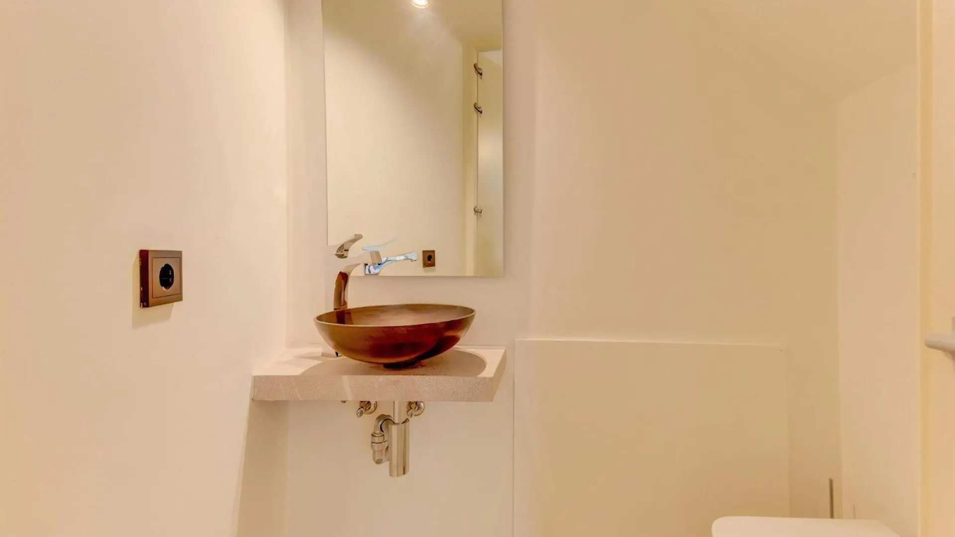Charming Pollensa Villa Alicanti 4 Bedrooms Positioned In The Heart Of Old Town contacts