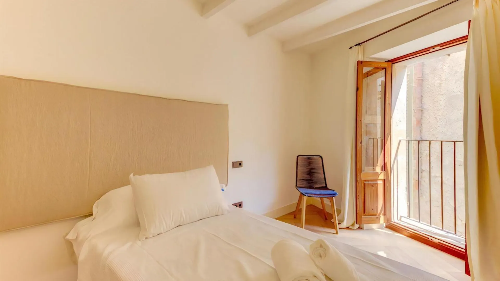 Charming Pollensa Villa Alicanti 4 Bedrooms Positioned In The Heart Of Old Town  Pollenca